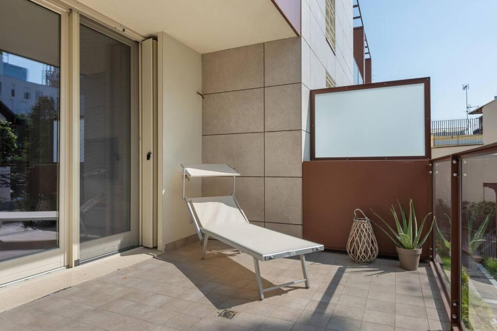 Easylife - Modern And Spacious Apt In Fiera City Life Milaan Buitenkant foto